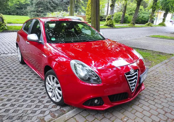 zachodniopomorskie Alfa Romeo Giulietta cena 23700 przebieg: 291000, rok produkcji 2010 z Kołobrzeg